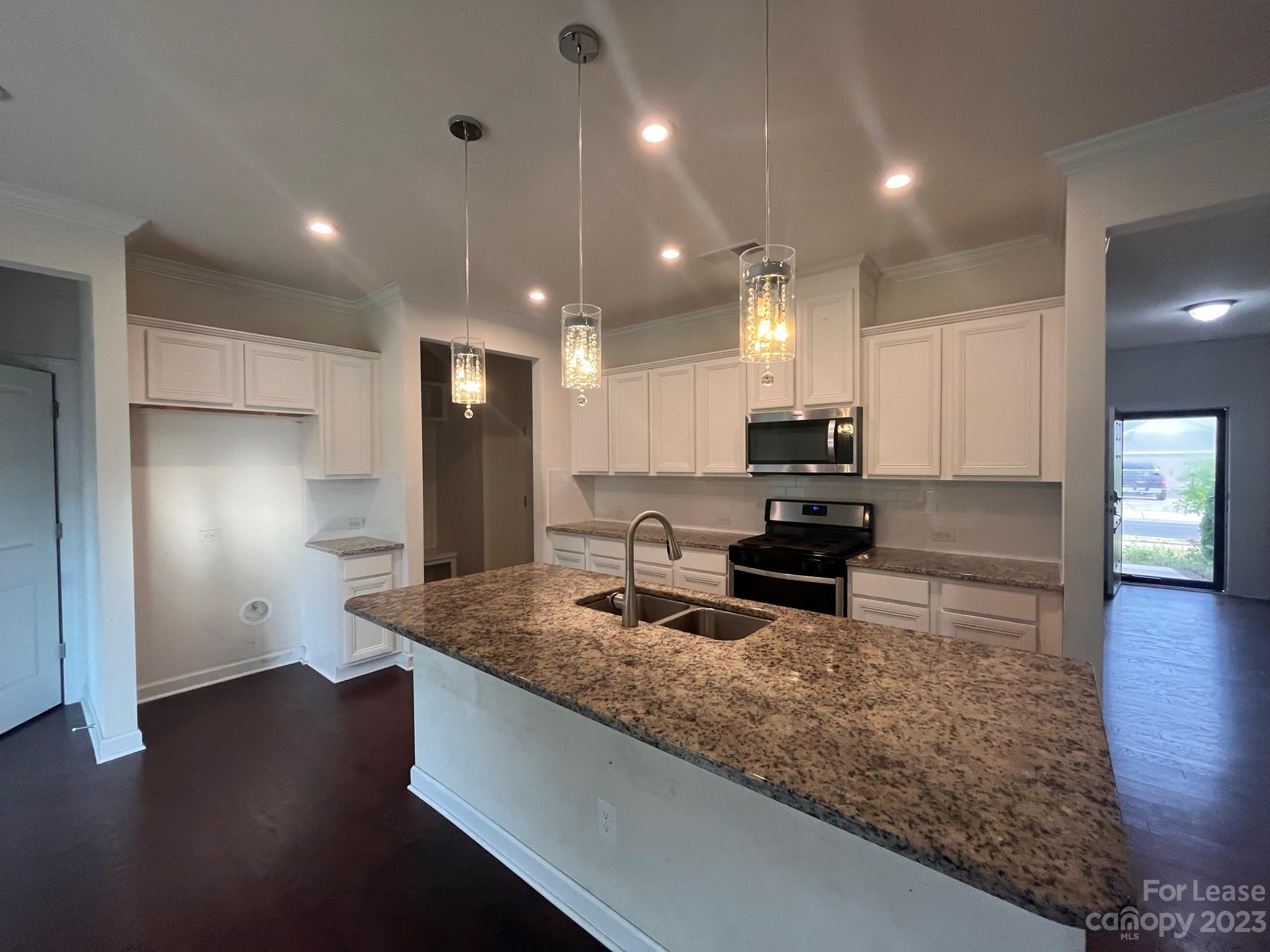 Haywyck Meadows - Residential Lease