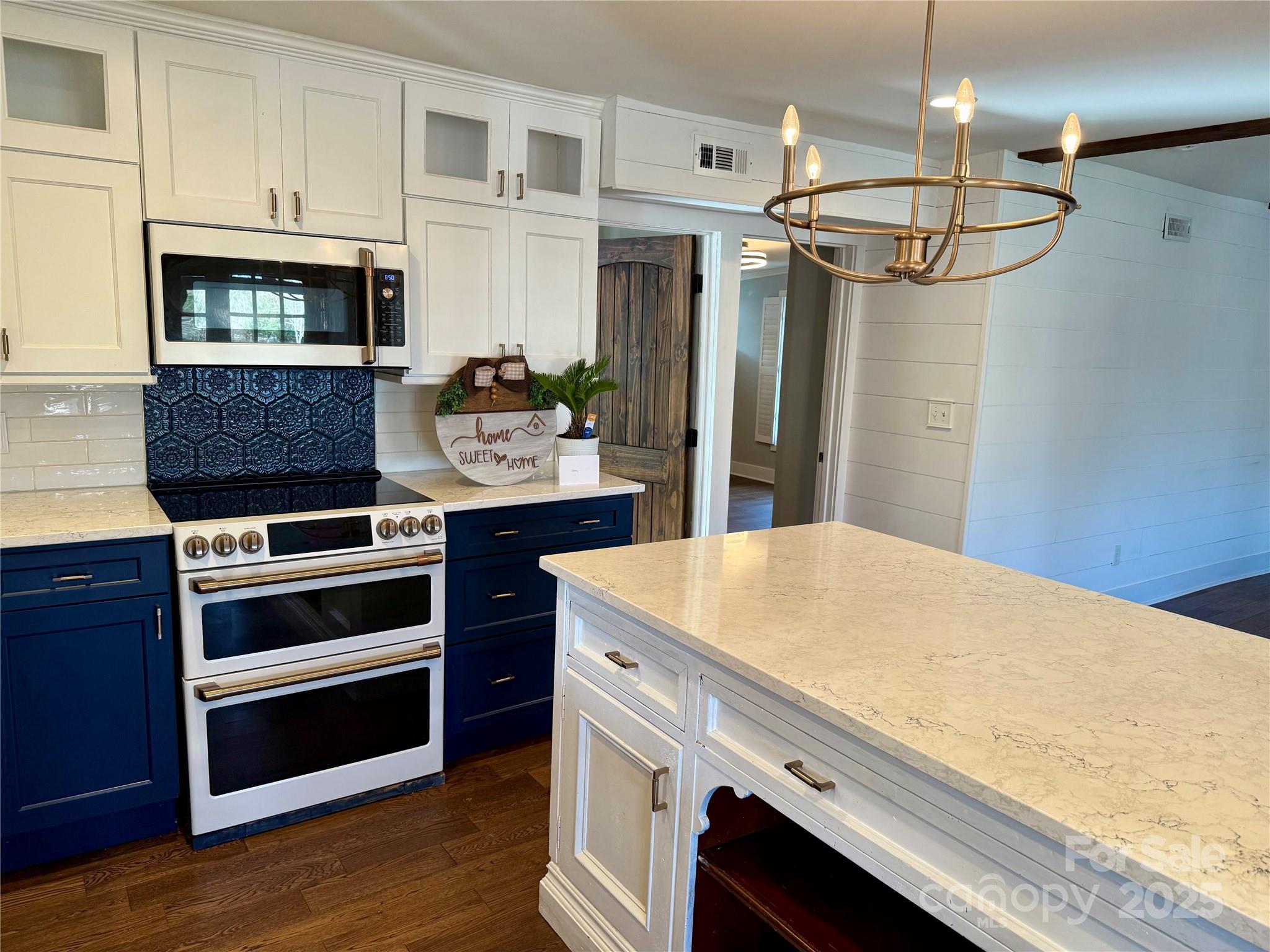 Riverfront - Residential