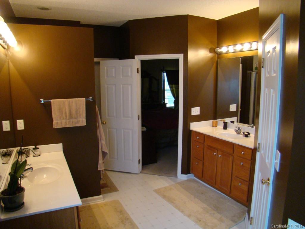 Steelechase - Residential