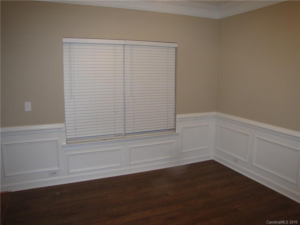 Riverwalk - Residential Lease