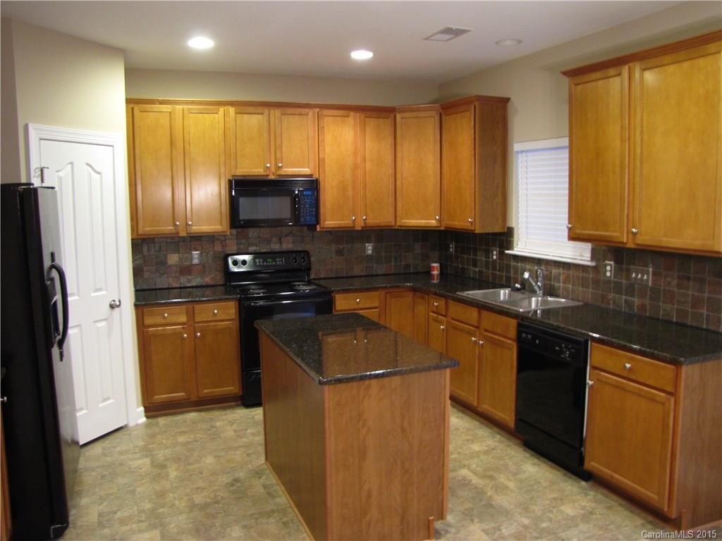 Riverwalk - Residential Lease