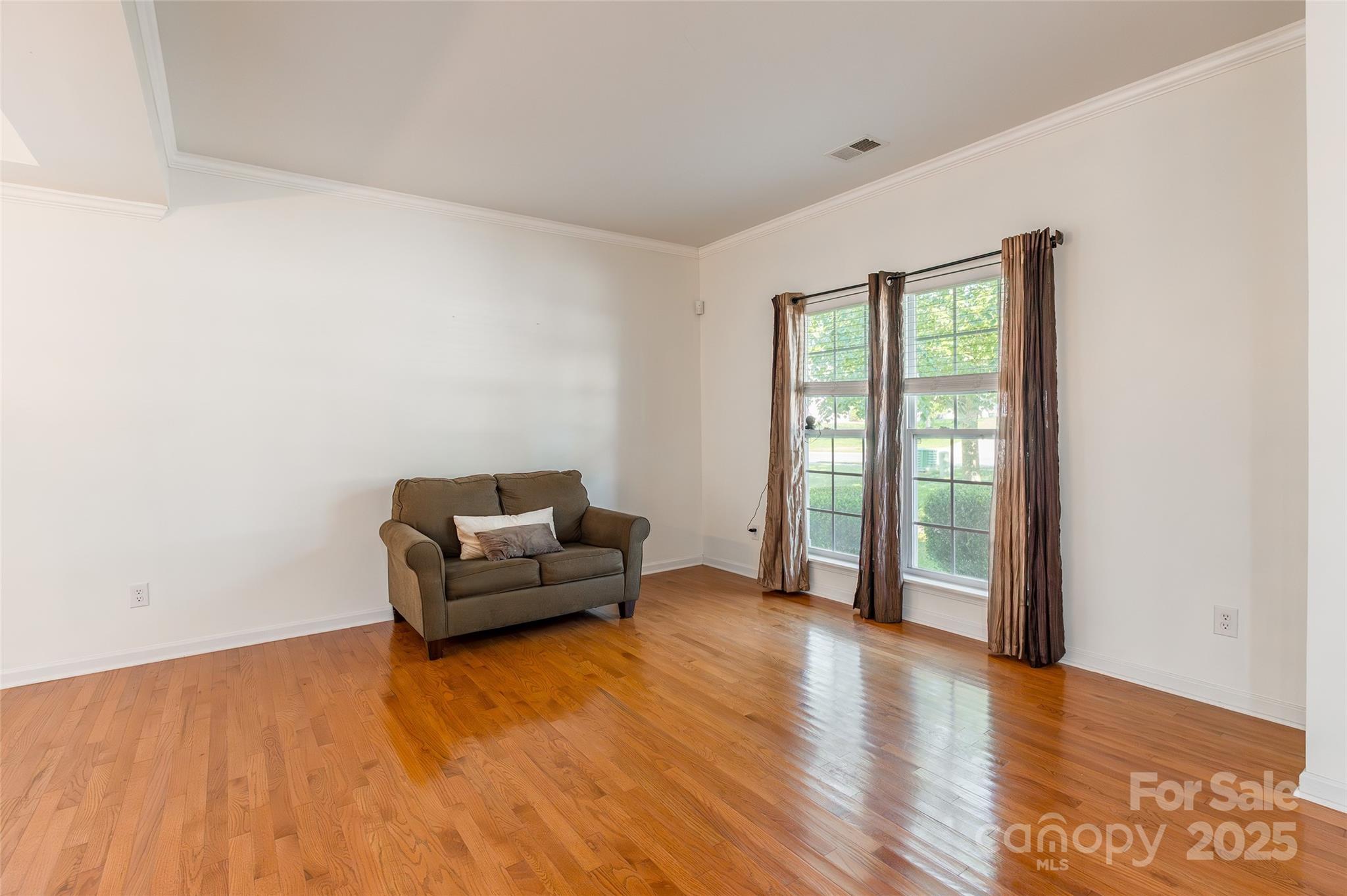 119 Edgington Street