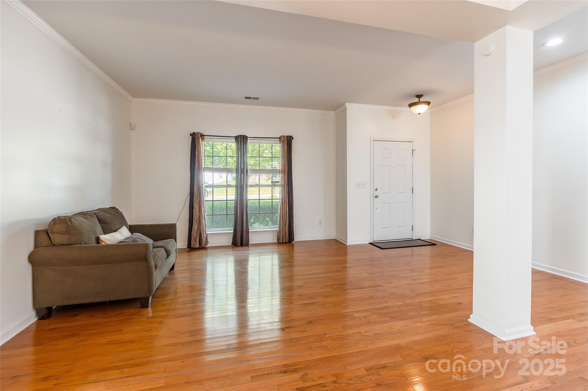 119 Edgington Street
