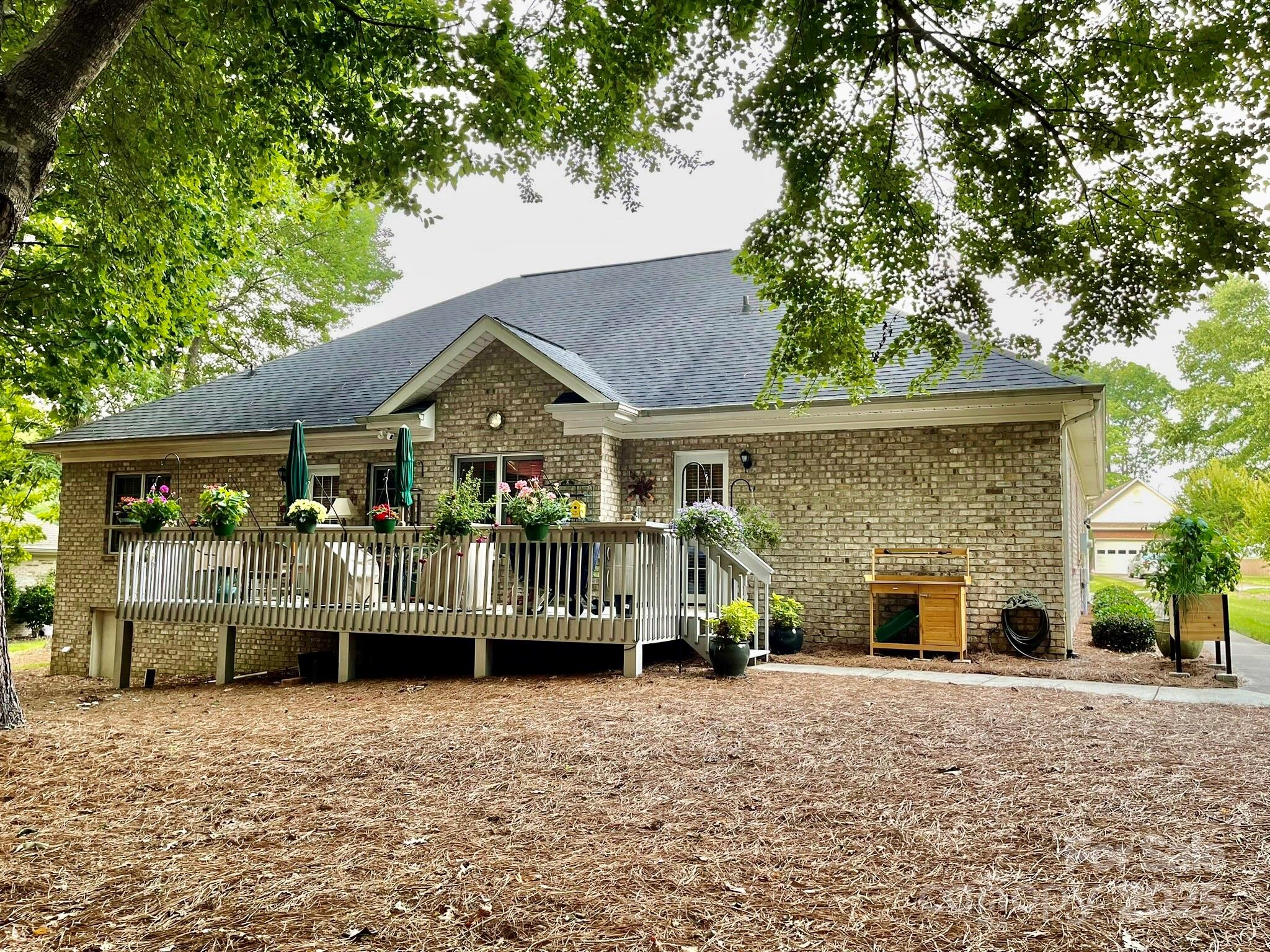 35 Wittenburg Springs Drive