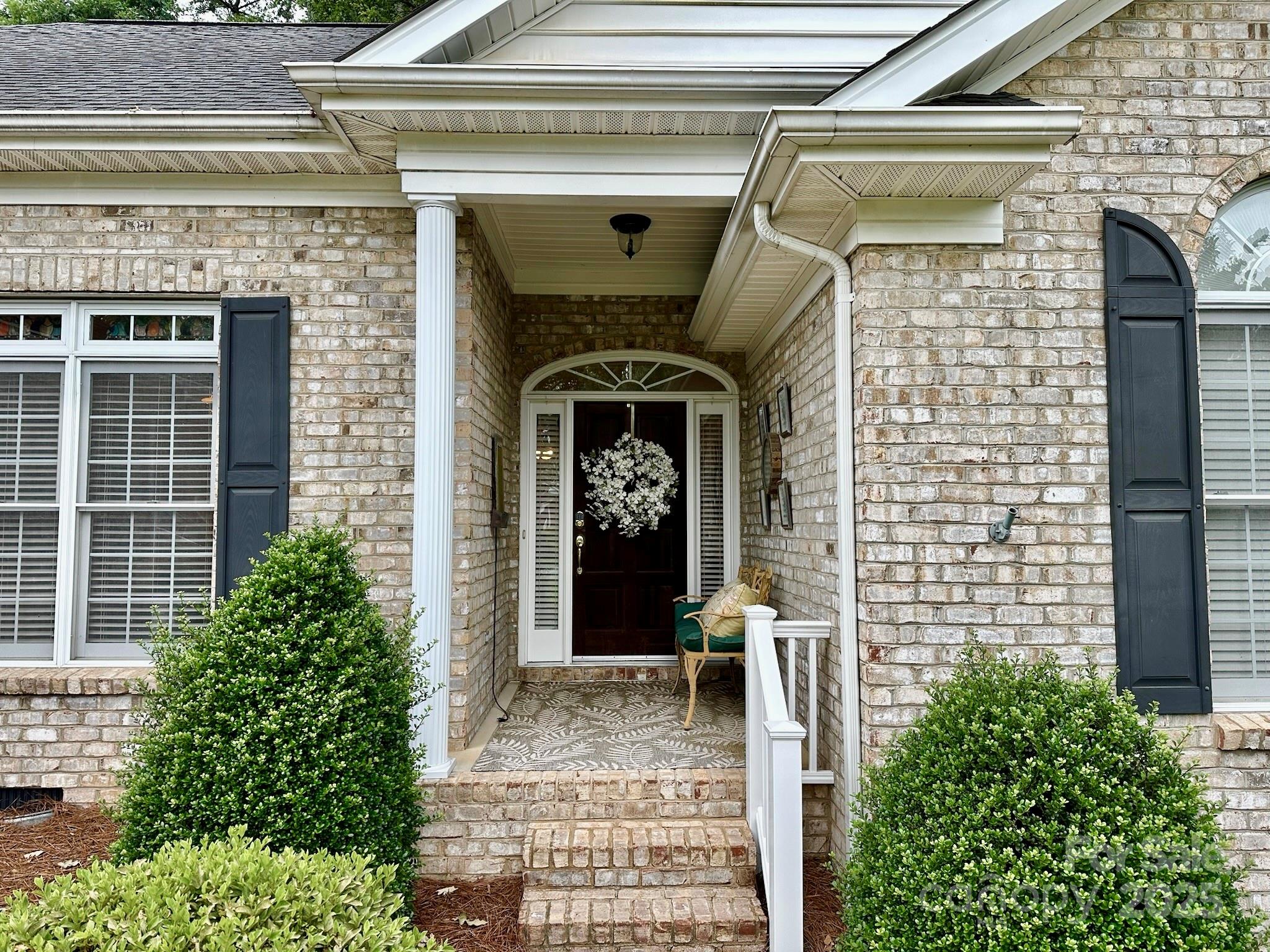 35 Wittenburg Springs Drive
