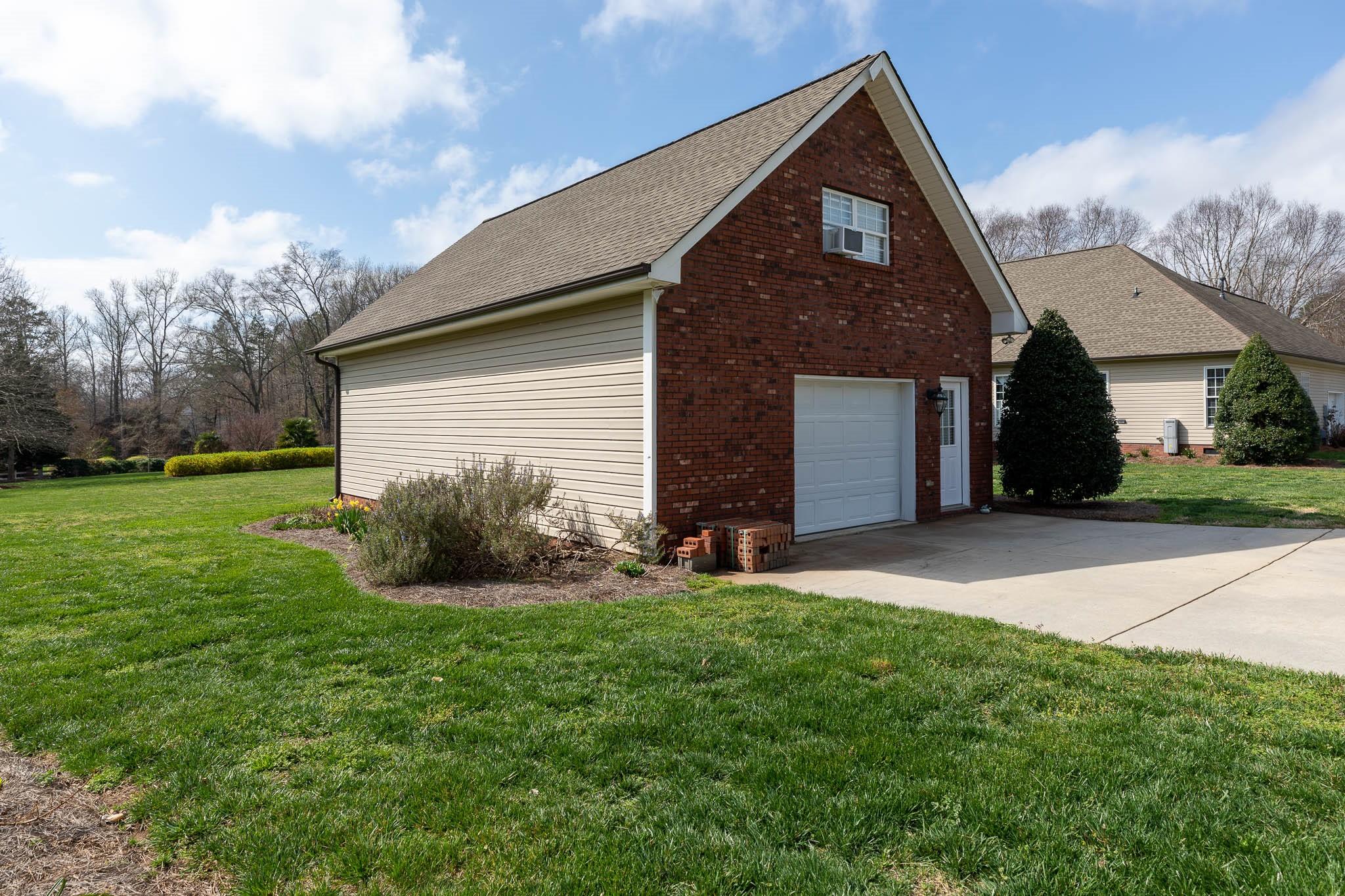 Miller Pond - Residential