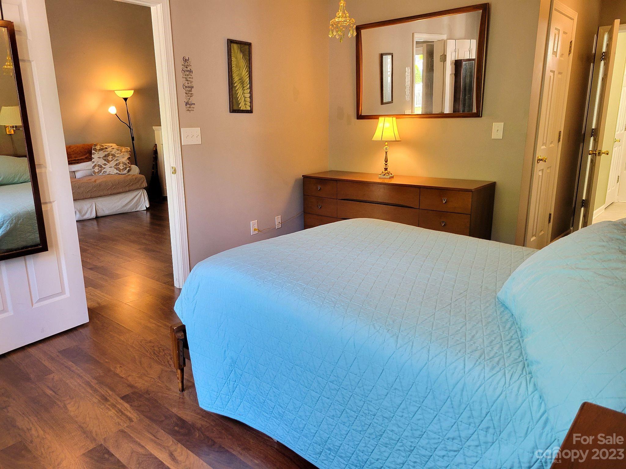 The Townes at River Crossing - Residential