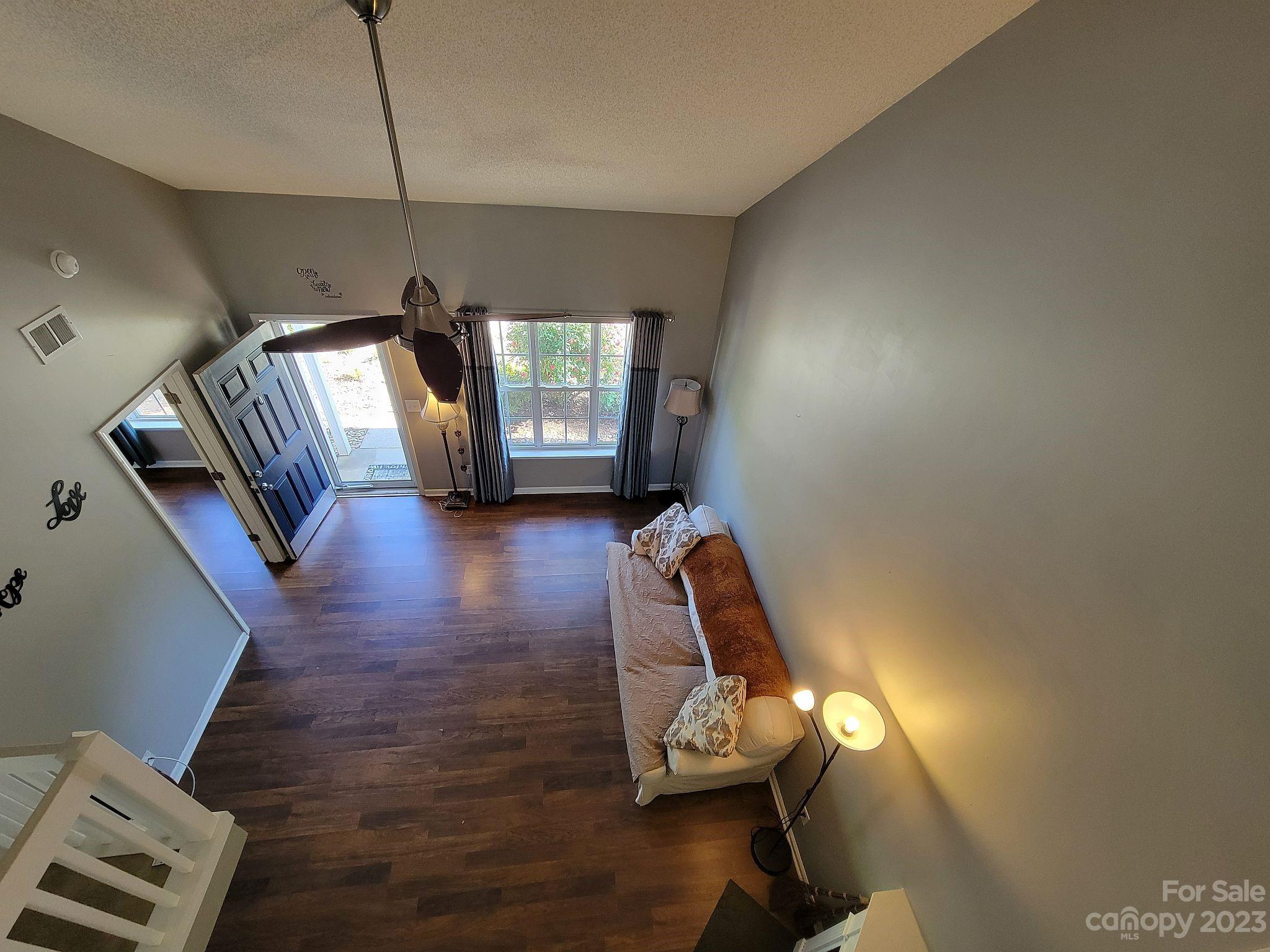 The Townes at River Crossing - Residential