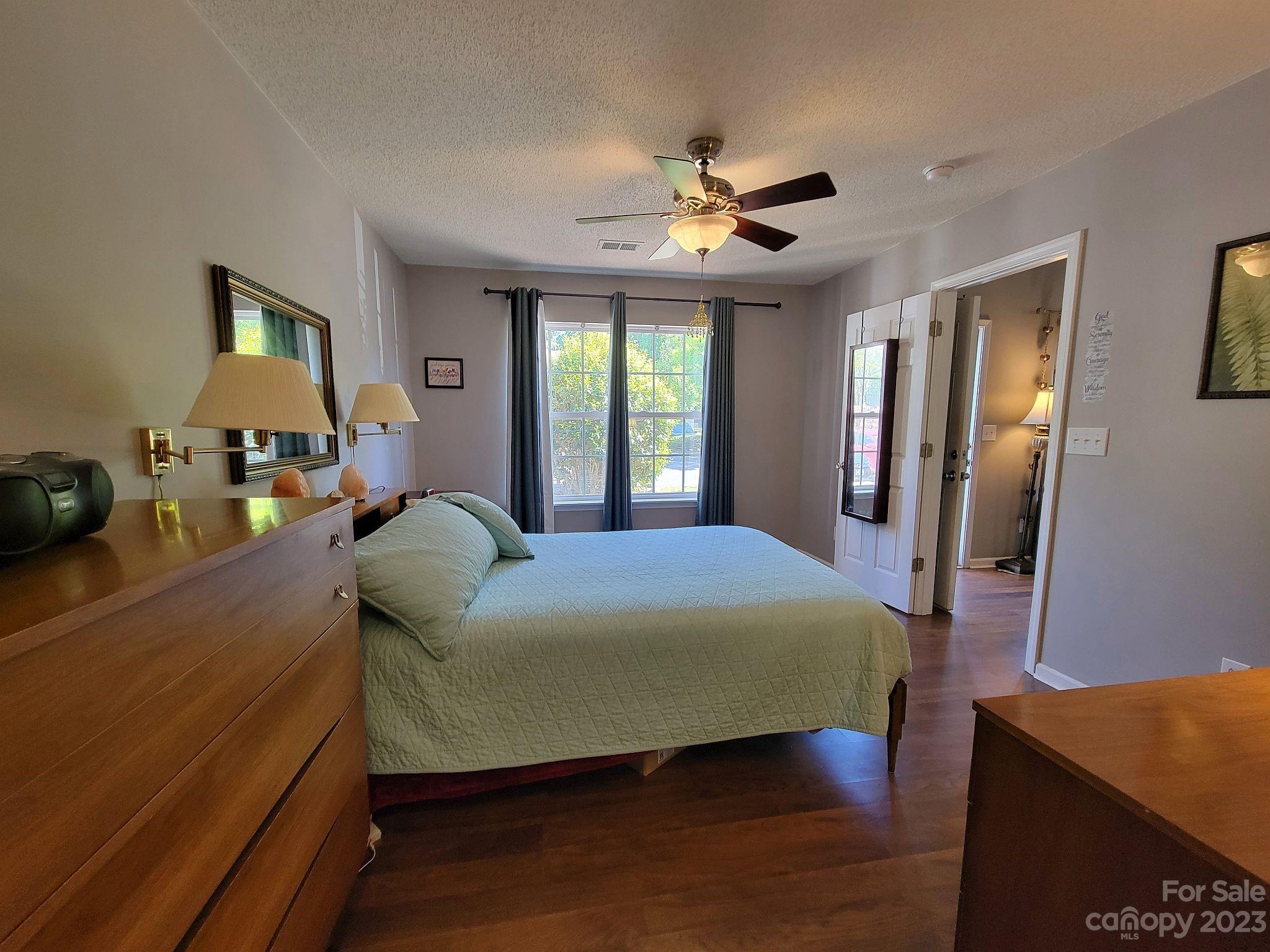 The Townes at River Crossing - Residential