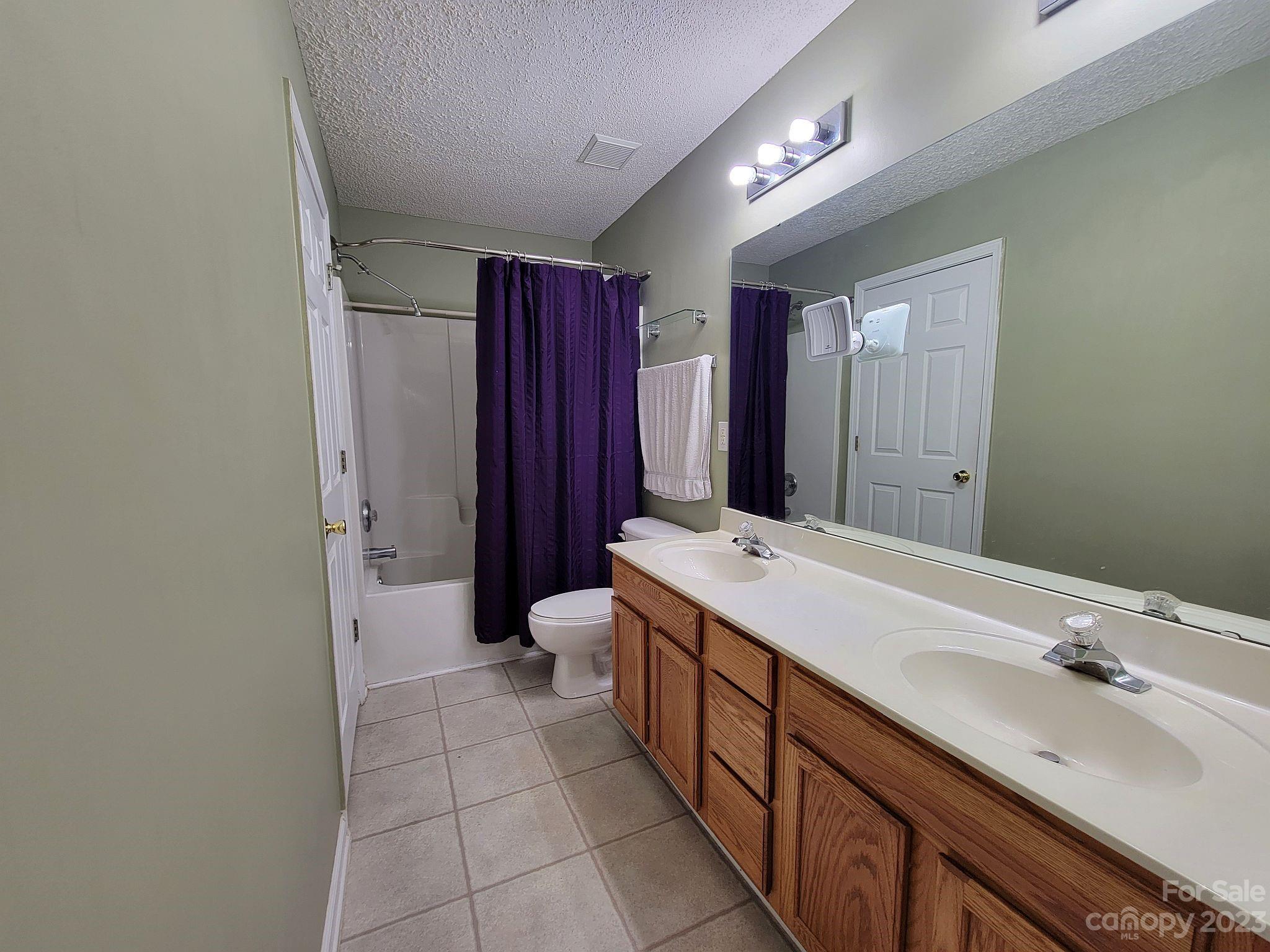 The Townes at River Crossing - Residential