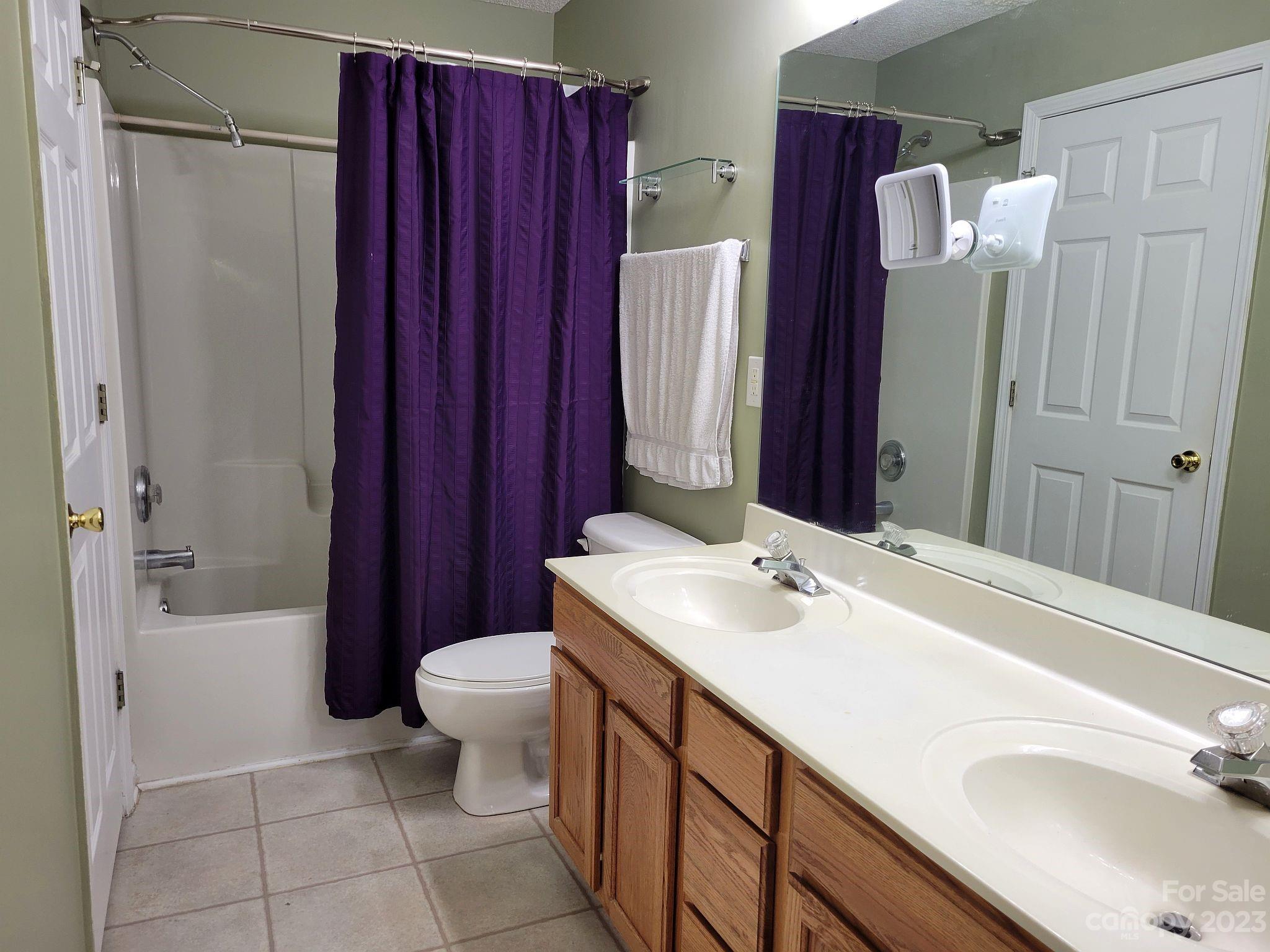 The Townes at River Crossing - Residential