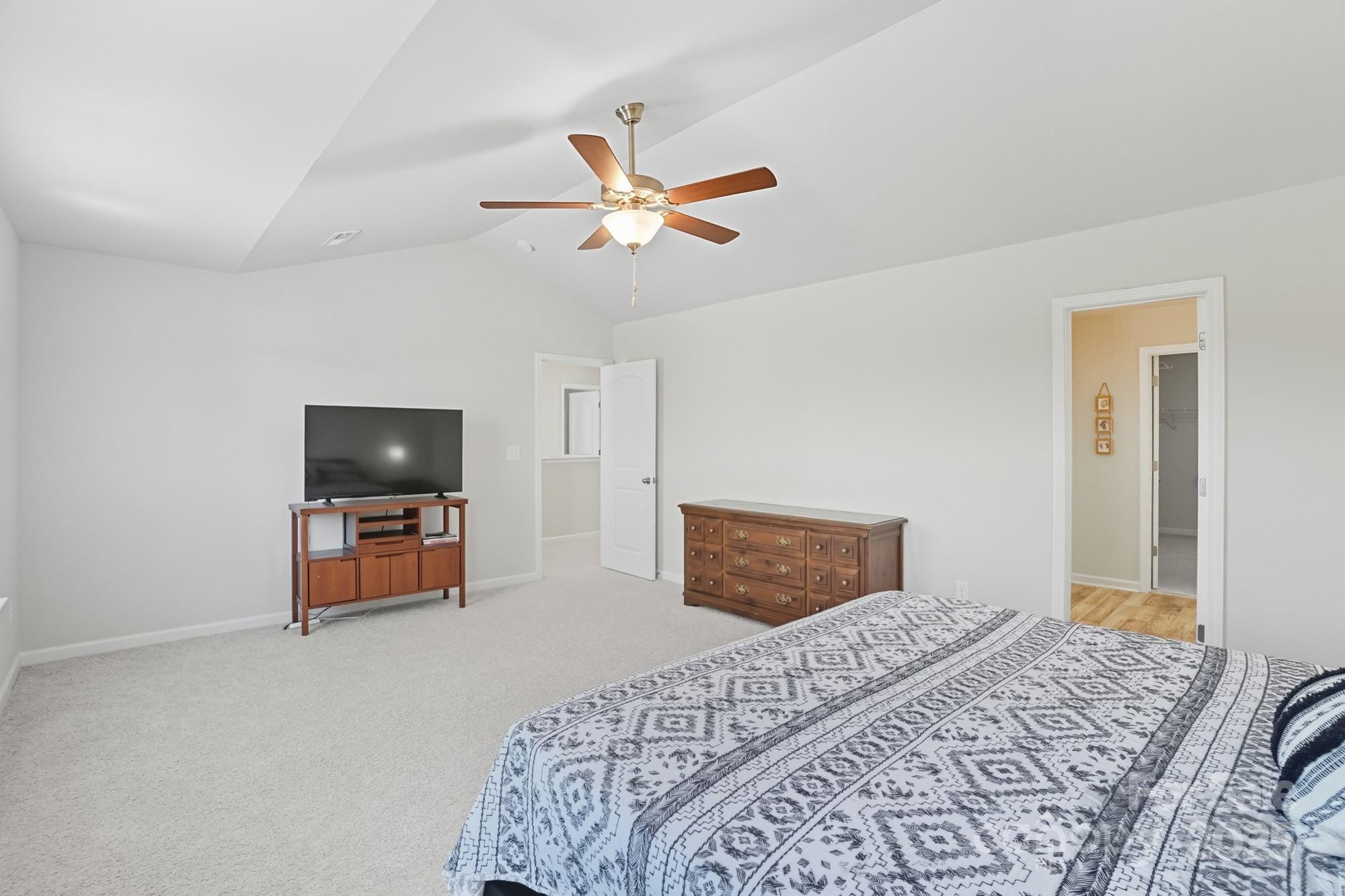 Lake Shore Estates - Residential