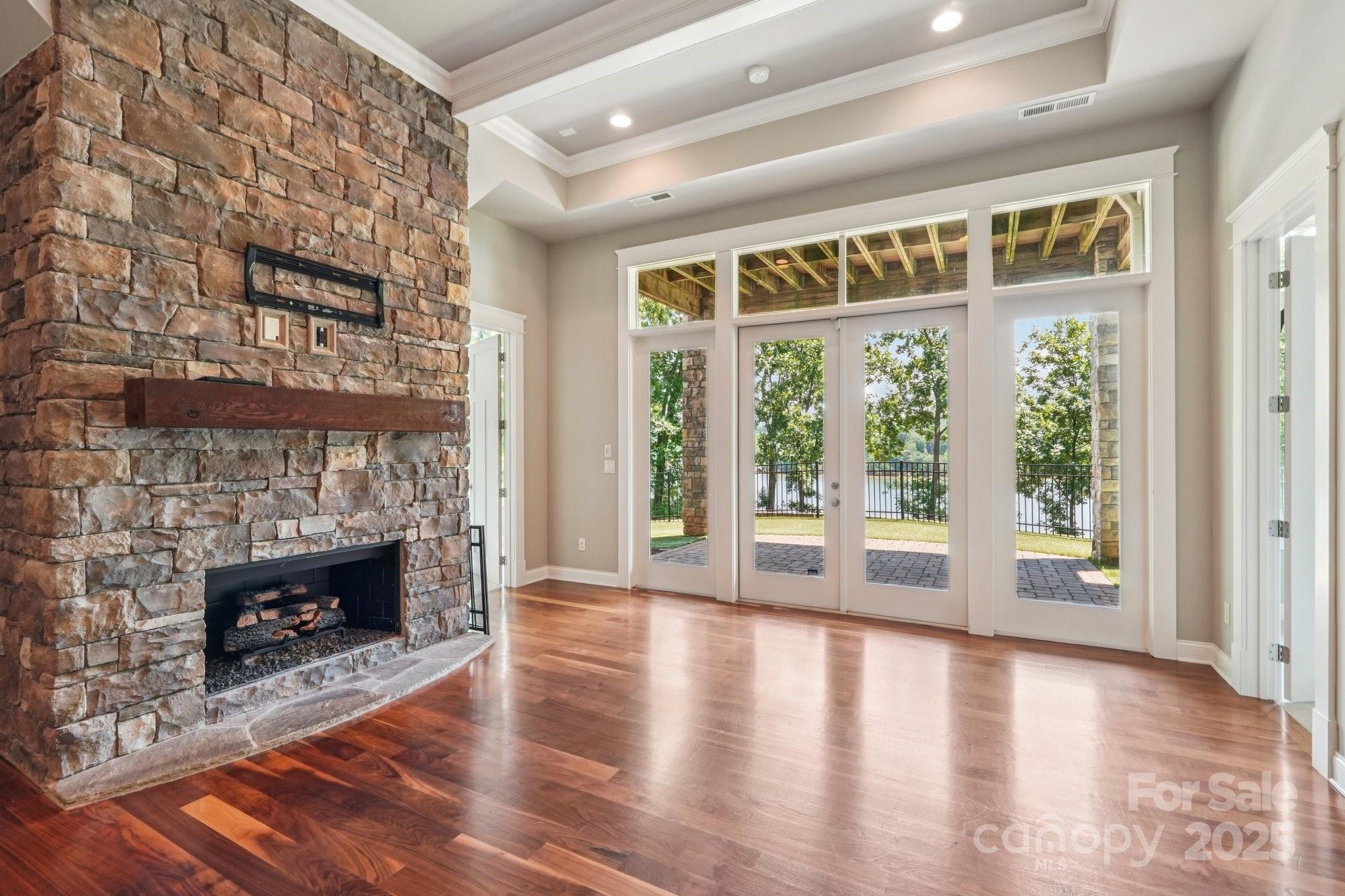 Reflection Pointe - Residential