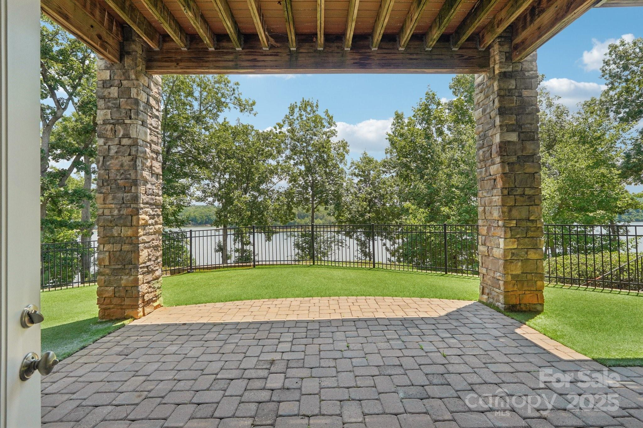 Reflection Pointe - Residential