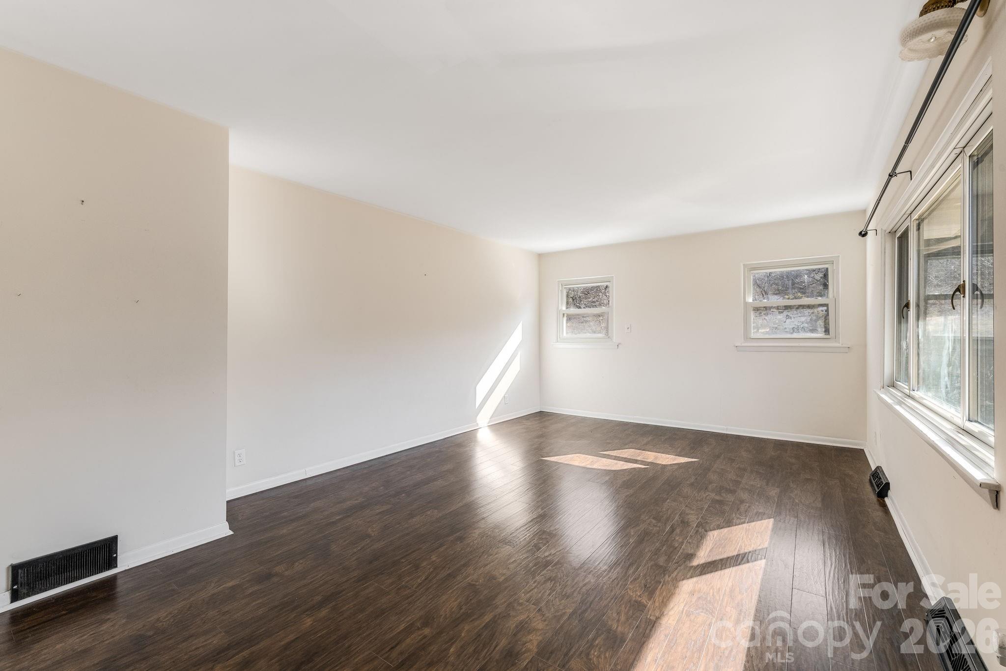 20 Cedar Farm Road