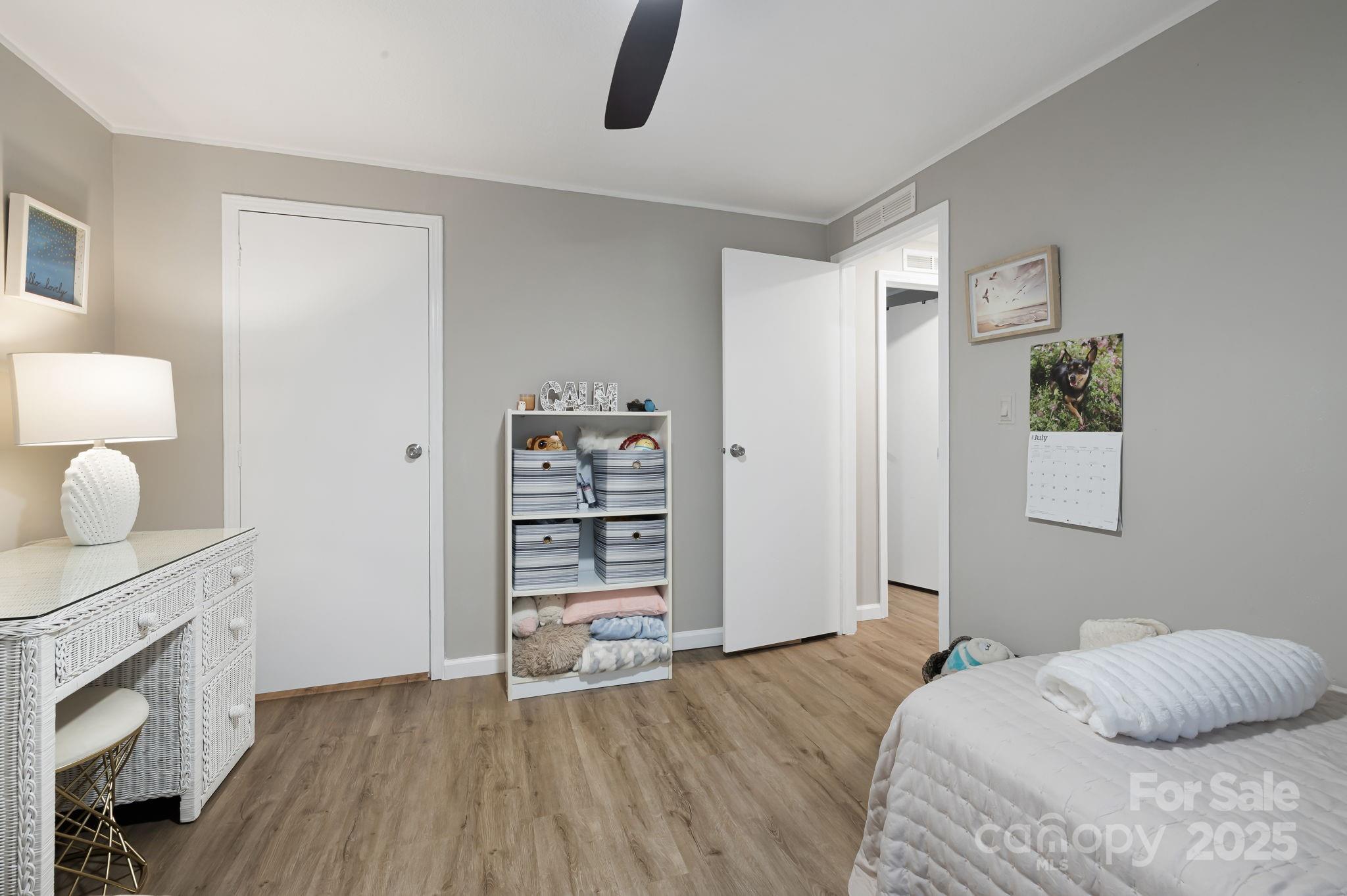 Mountain Shadows - Residential