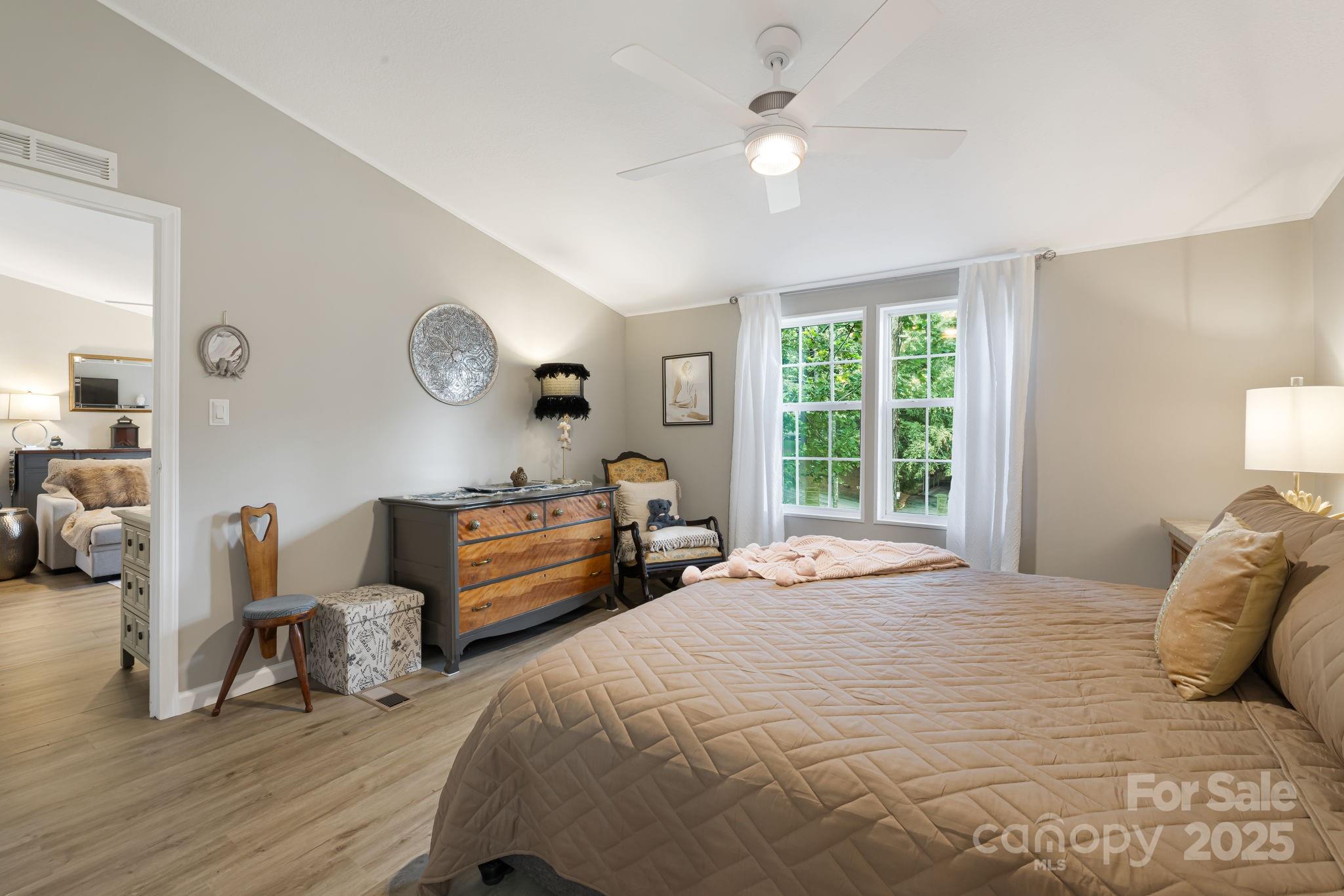 Mountain Shadows - Residential