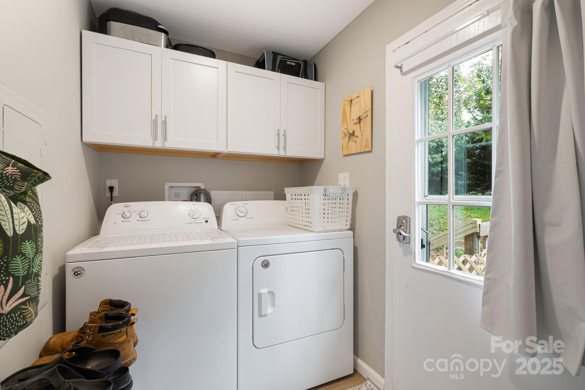 Mountain Shadows - Residential