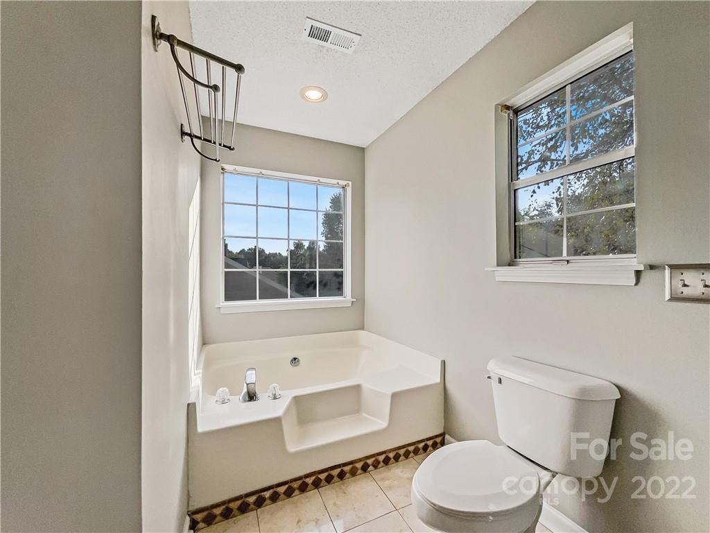 Ridge Crossing - Residential