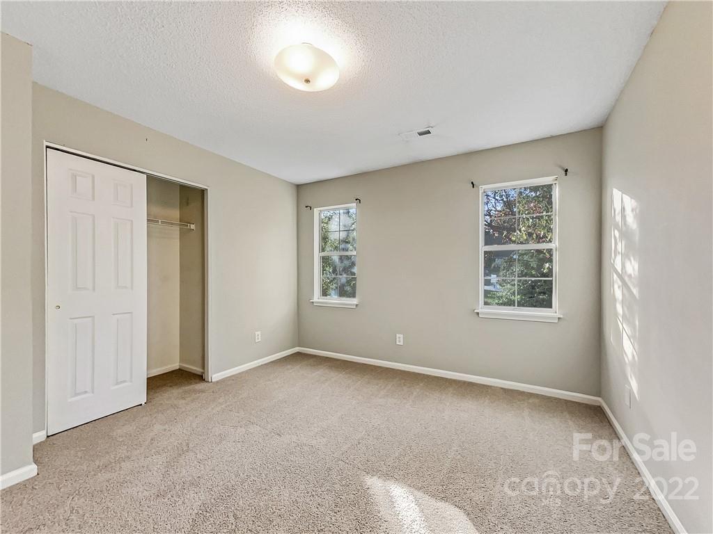 Ridge Crossing - Residential