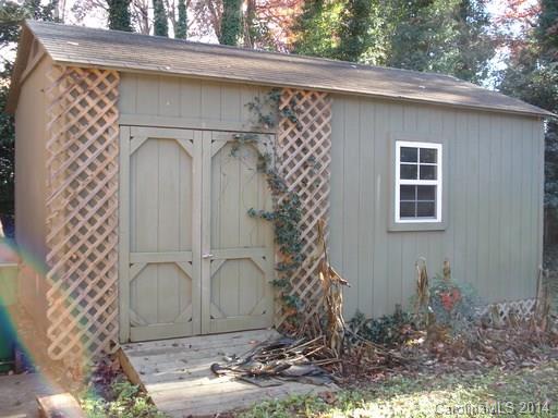 Montclaire - Residential Lease