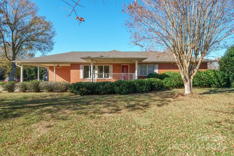 484 Stutts Road Mooresville NC 28117