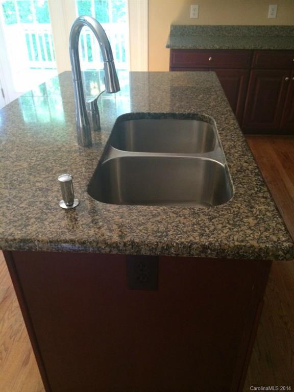 Highland Creek - Residential