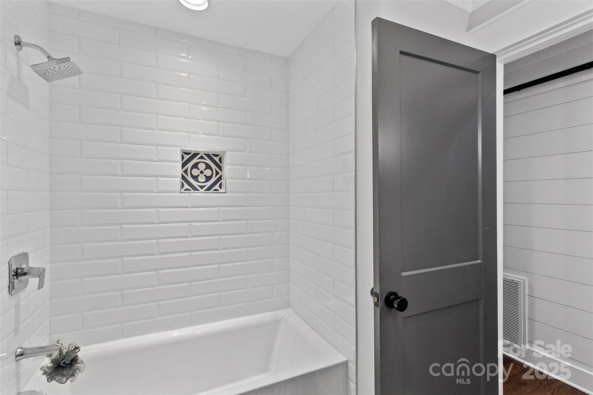 Kanawha Hill - Residential