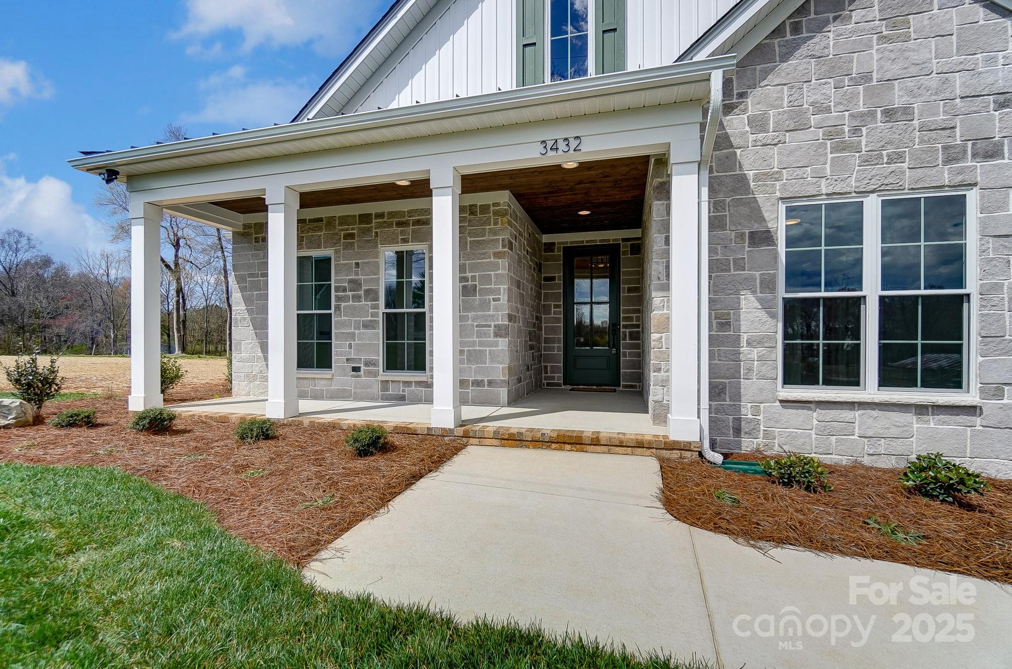 3432 Greene Road