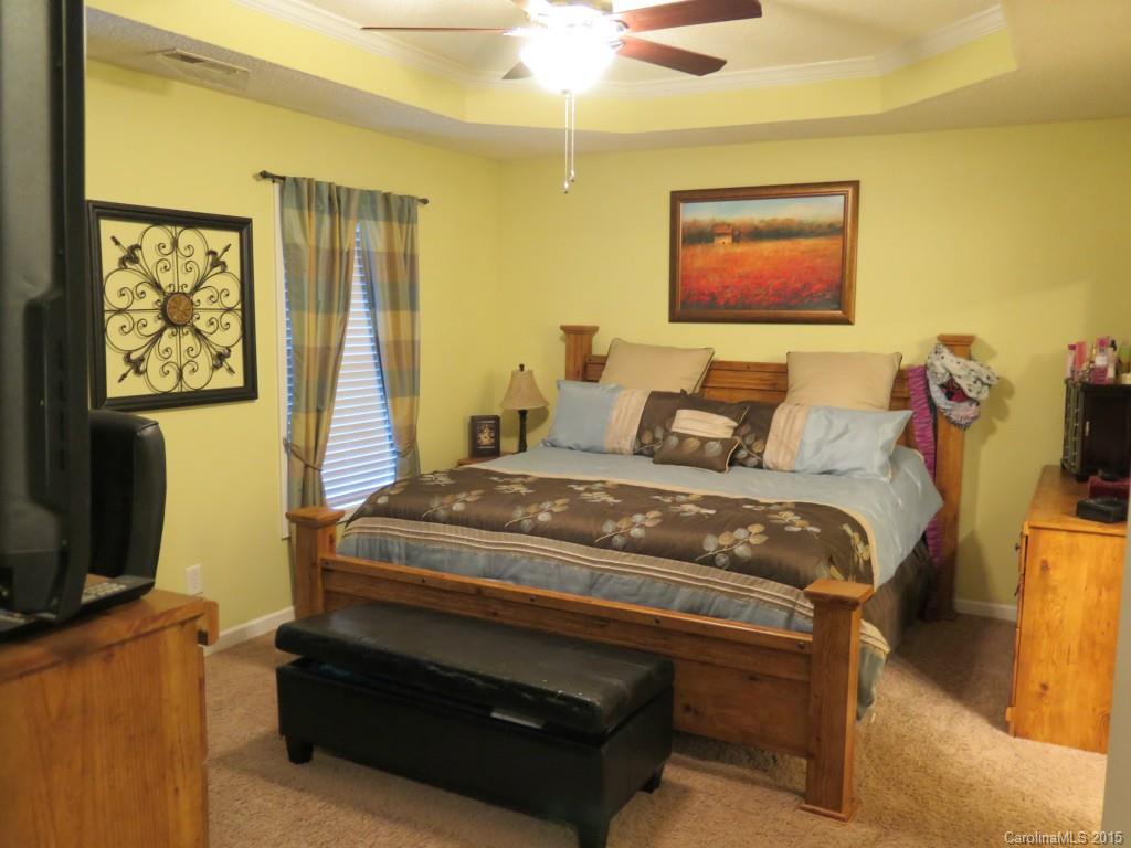 Avery Lake - Residential