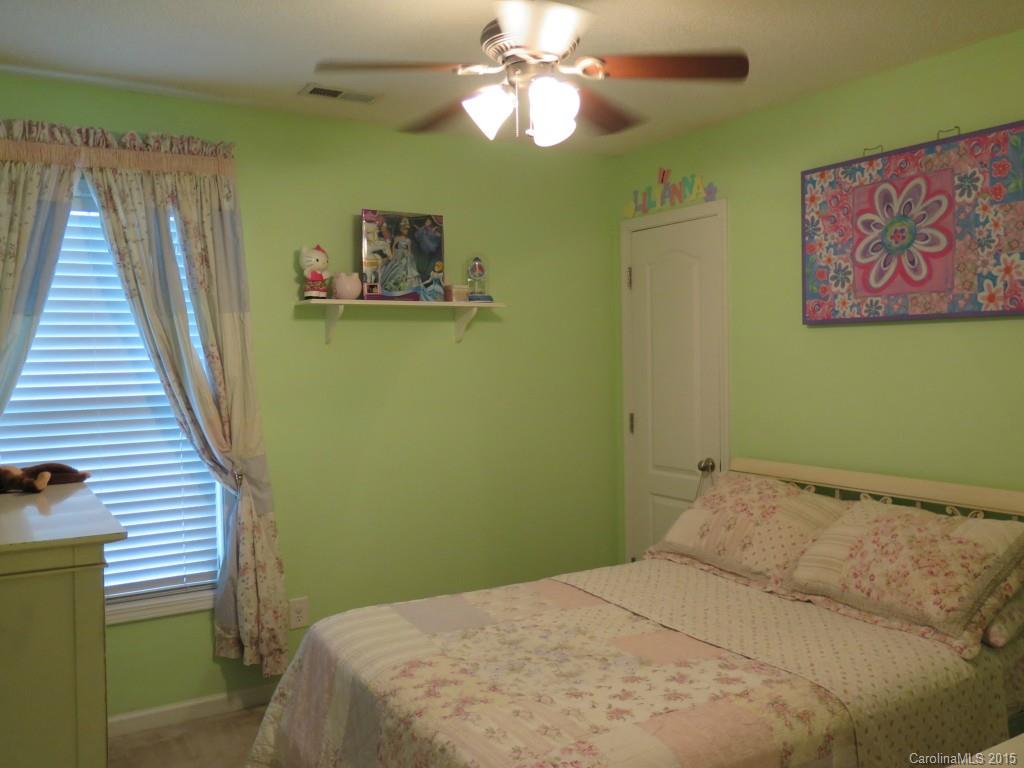 Avery Lake - Residential