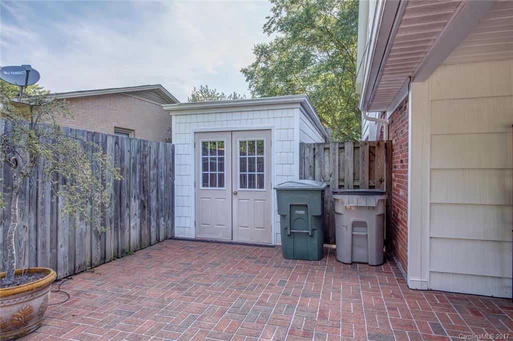 Sherwood Forest - Residential