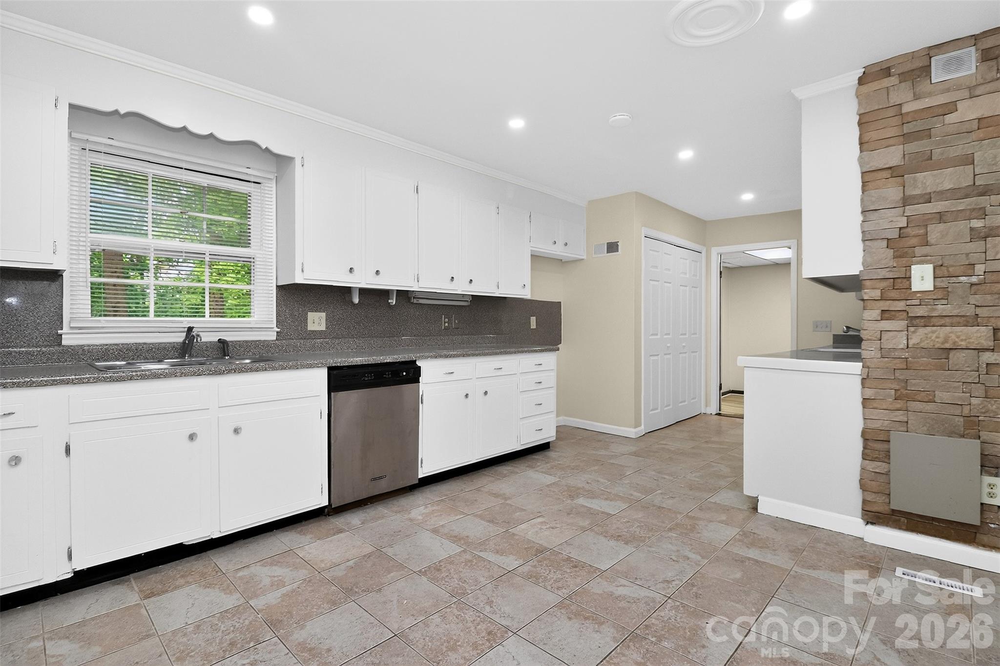 Forest Pawtuckett - Residential