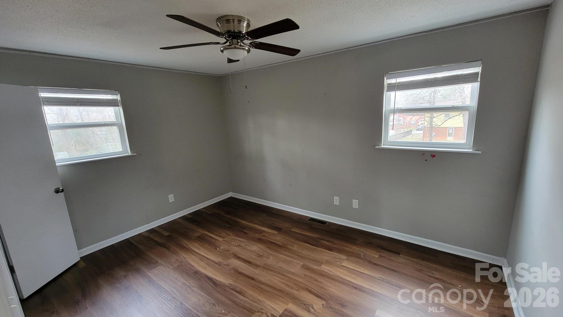 120 Shady Bluff Drive