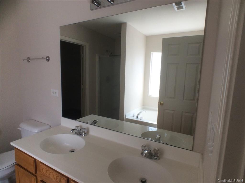 Mcintyre - Residential Lease