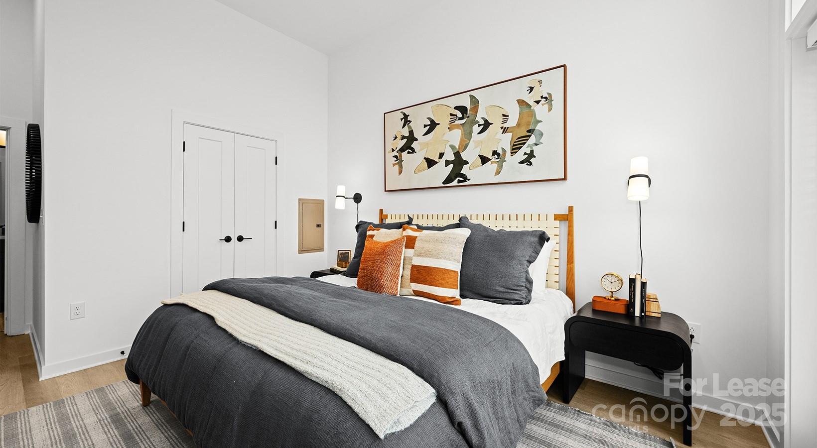 Charlotte, North Carolina 28203, United States, 2 Bedrooms Bedrooms, ,2 BathroomsBathrooms,Residential,Active,229003