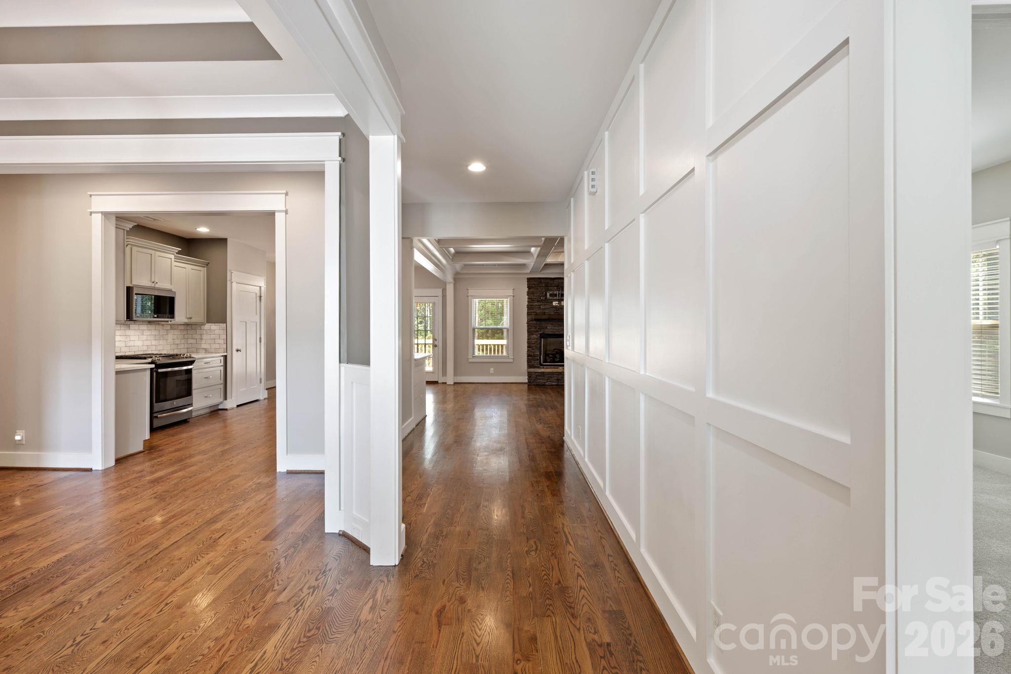 607 Zelkova Street