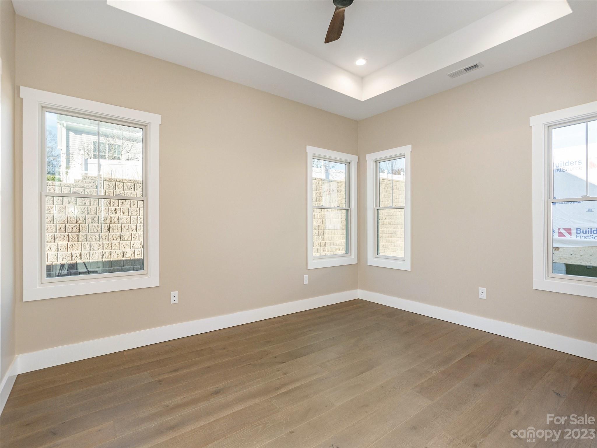 Olde Oak - Residential