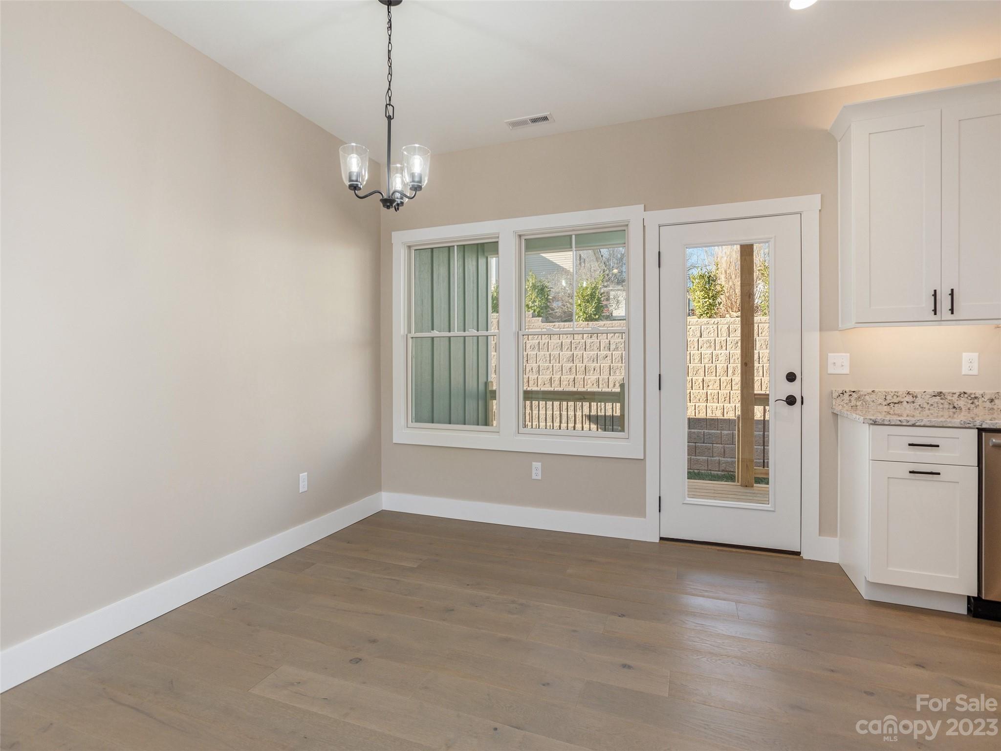 Olde Oak - Residential