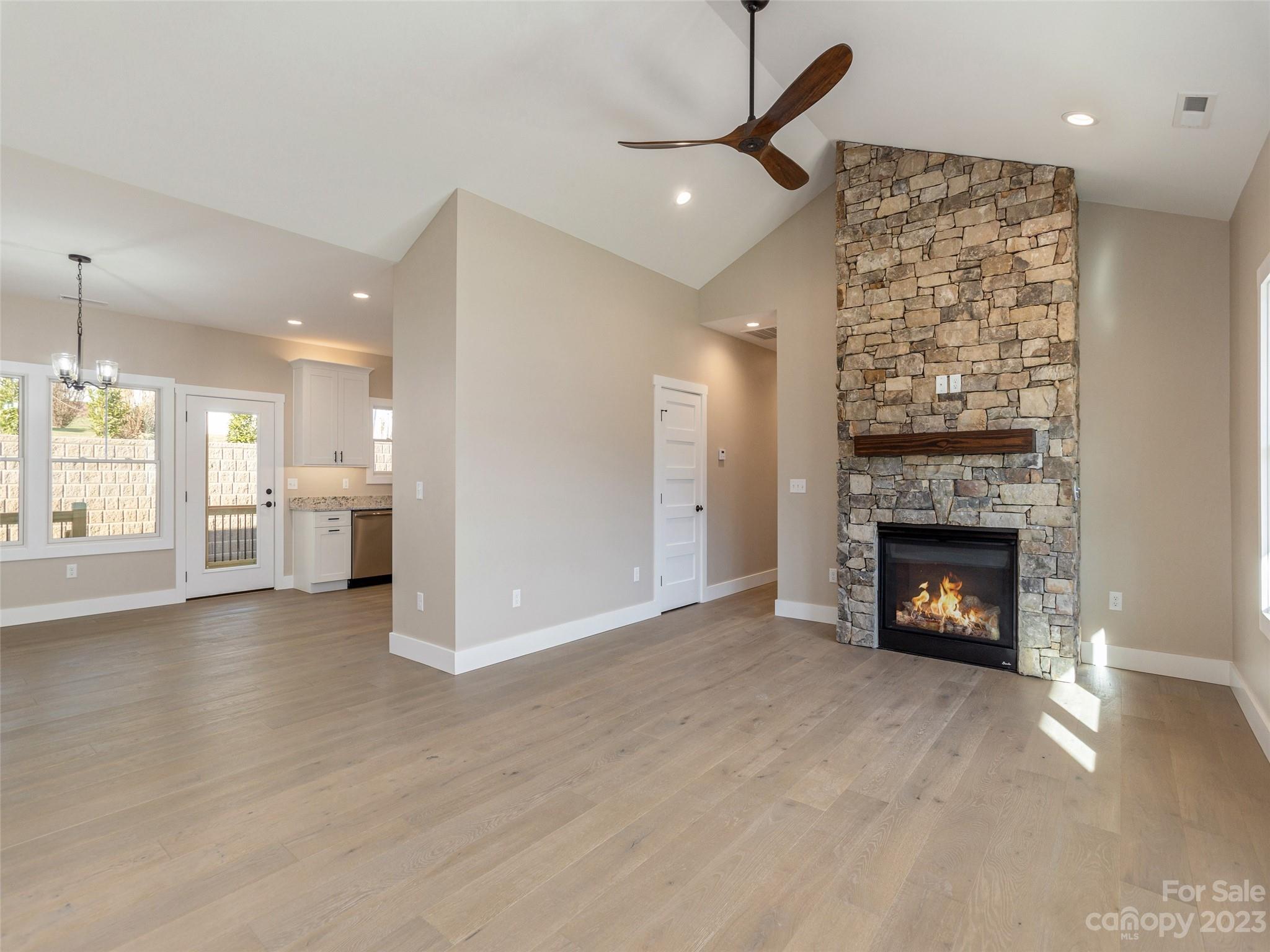 Olde Oak - Residential