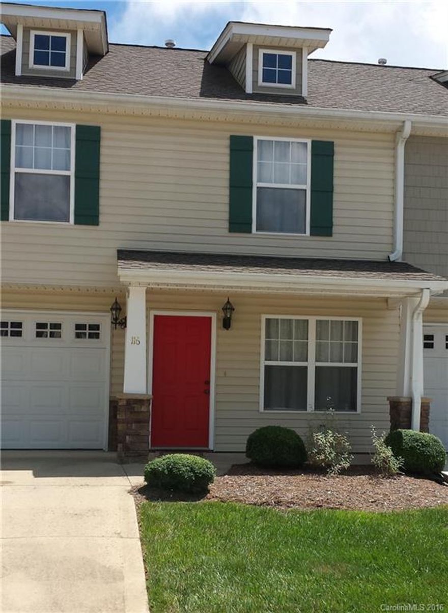 Immaculate townhome, one owners and  used as second home! Home offers three bedrooms, 2 full baths with tub/showers(double vanity in master), beautiful kitchen with stainless appliances, gas fireplace, , large half bath on main. Minutes to Asheville, shopping and restaurants.  Lawn service included in HOA.