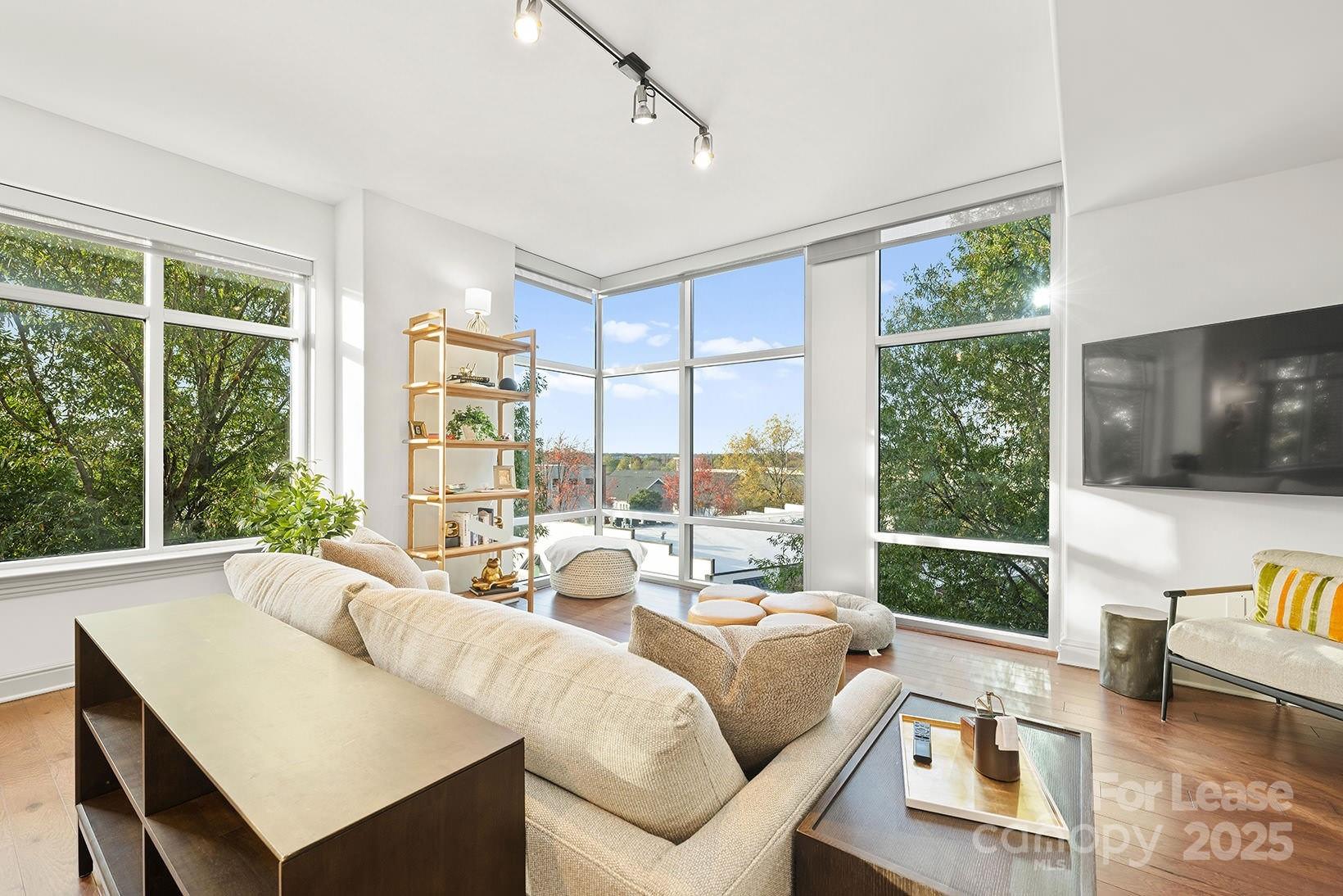 South End - Residential Lease