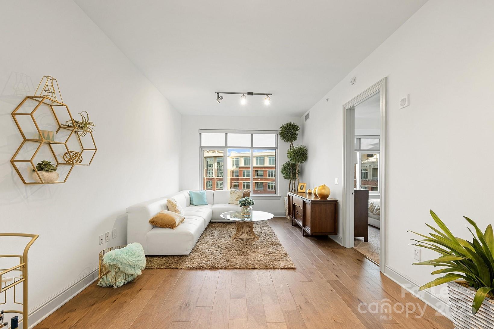 South End - Residential Lease