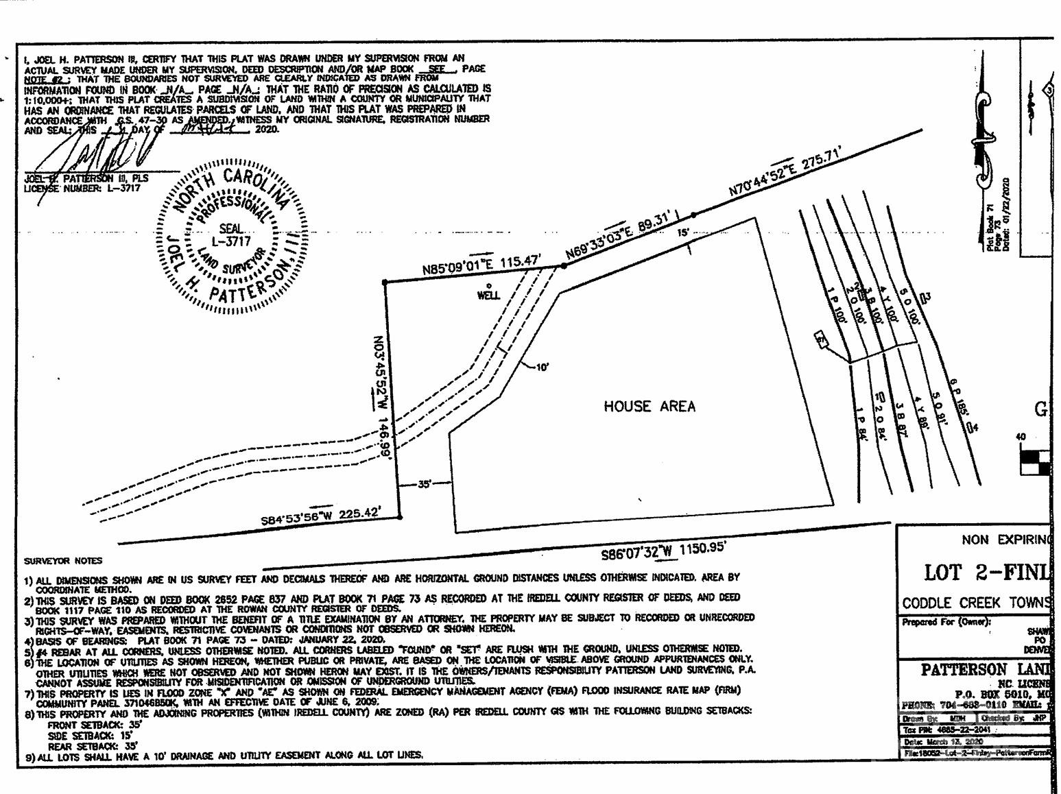 Main image without alt text