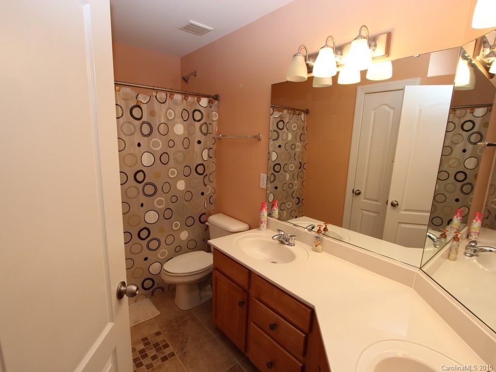 Wesley Oaks - Residential