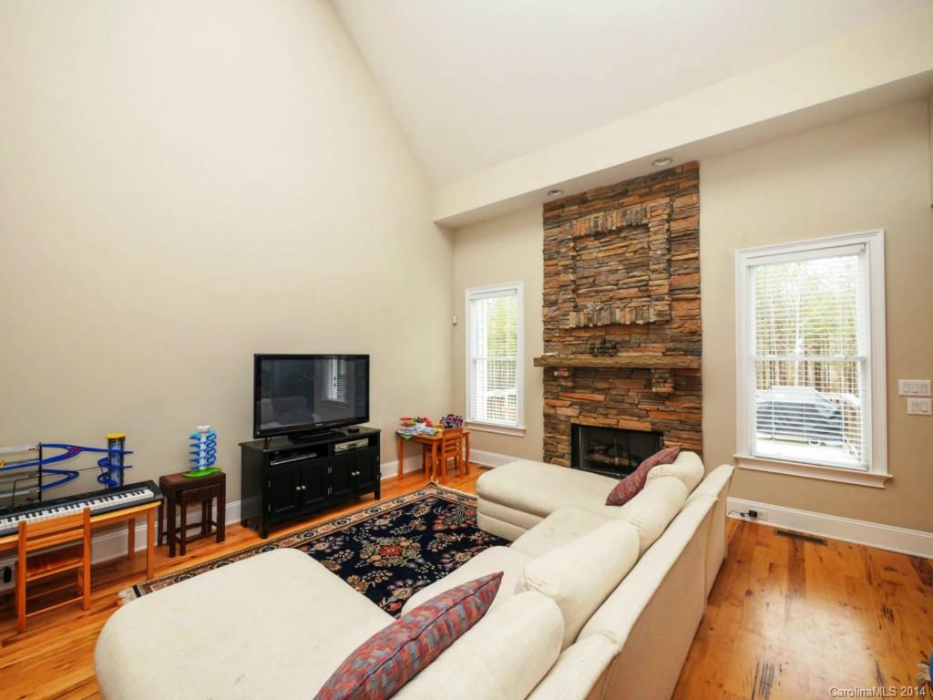 Woodleaf - Residential