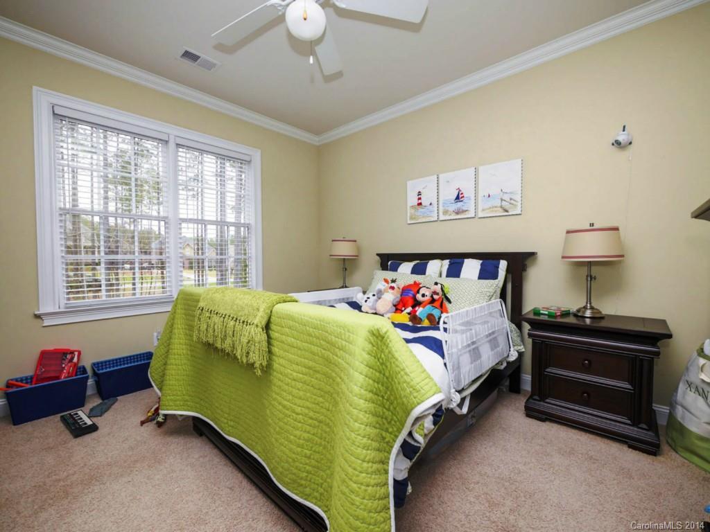 Woodleaf - Residential