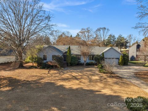 Photo of 4528 Rounding Run Road, Charlotte, NC 28277 (MLS # 4331308)