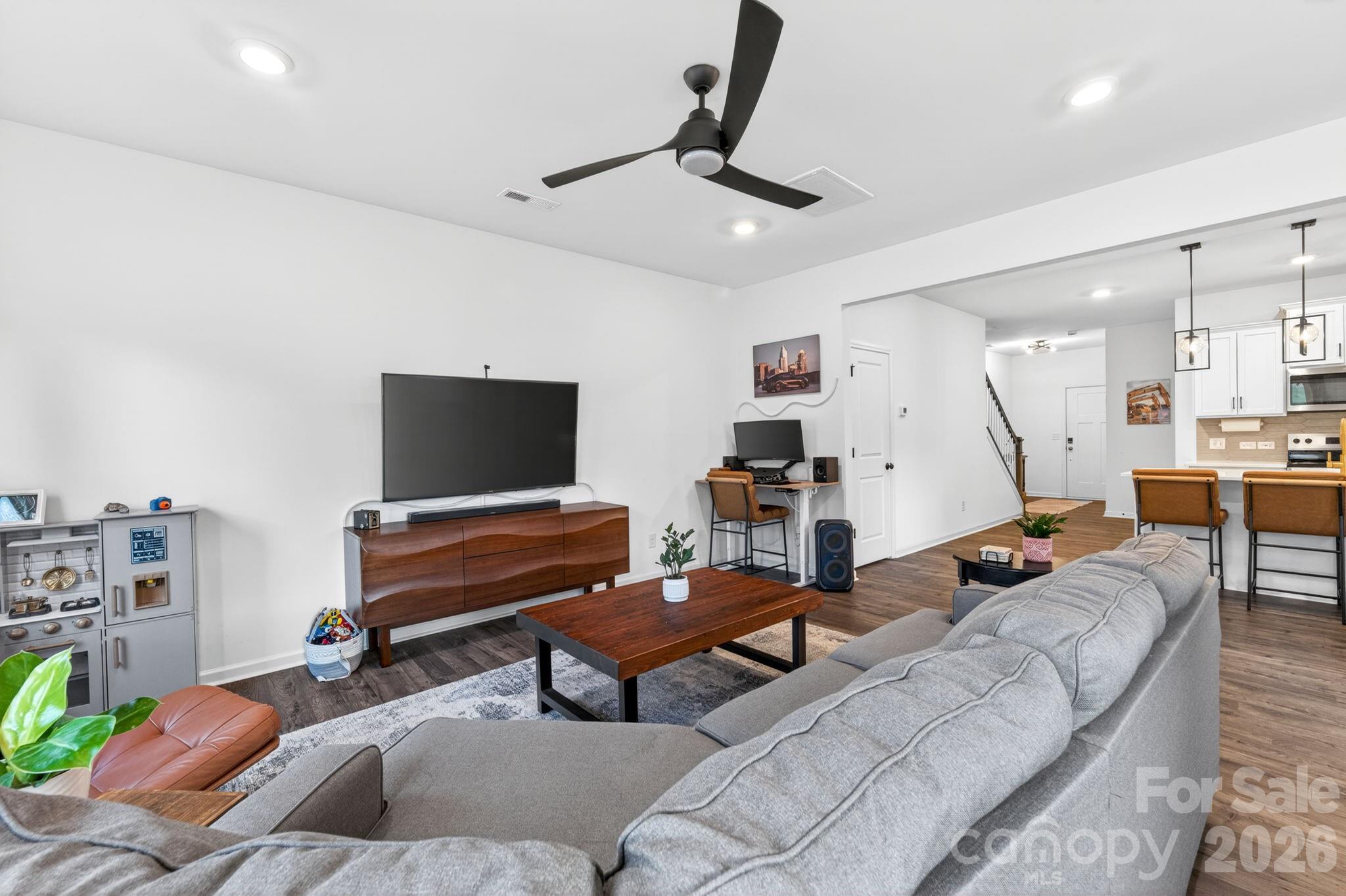 4050 Claret Cup Drive