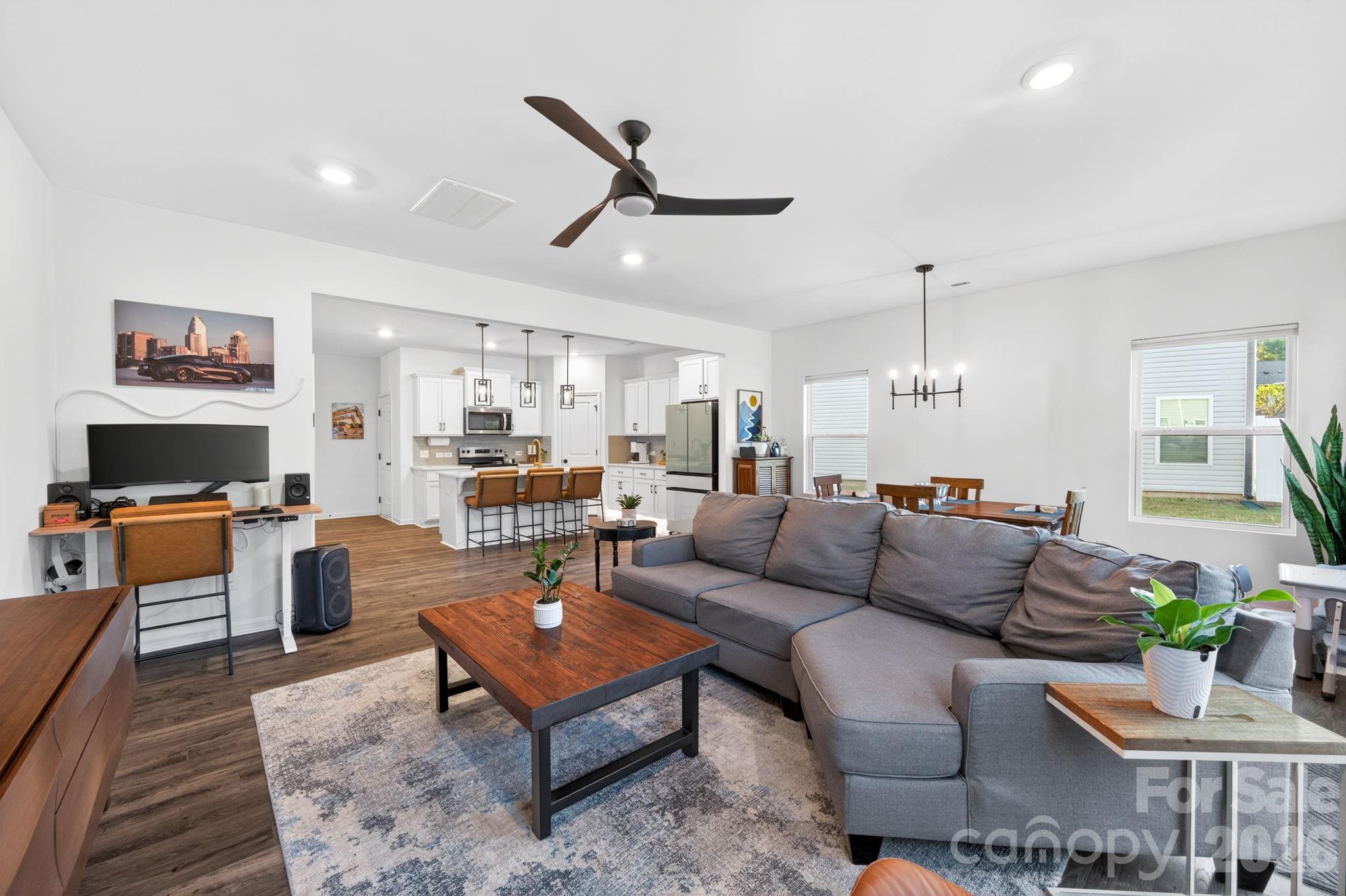 4050 Claret Cup Drive